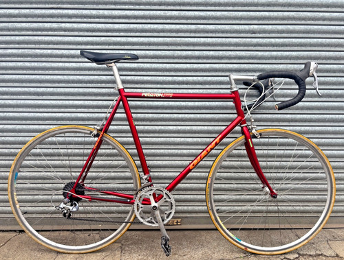Giant peloton 7200 - peloton,