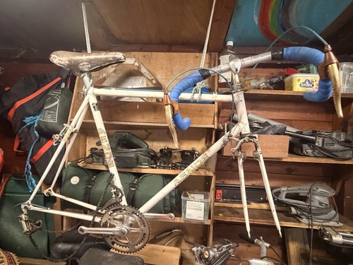Vintage aende bike frame retro - vintage,