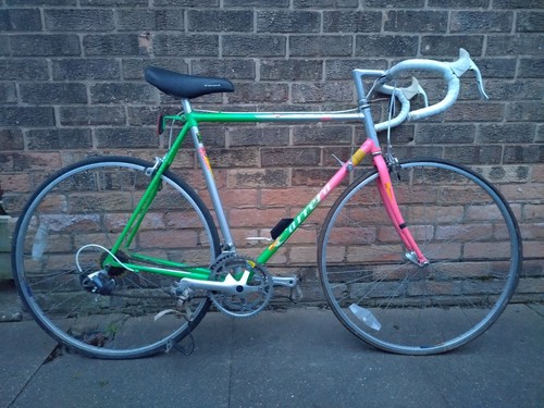 Carrera epic retro racing road - epic,